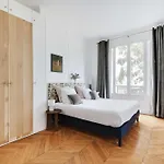 Luxury 4br-8p-eiffel Tower * باريس