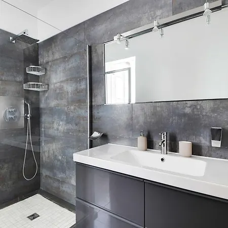 Apartament Luxury 4br-8p-eiffel Tower Paryż