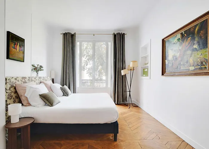 Luxury 4br-8p-eiffel Tower Париж