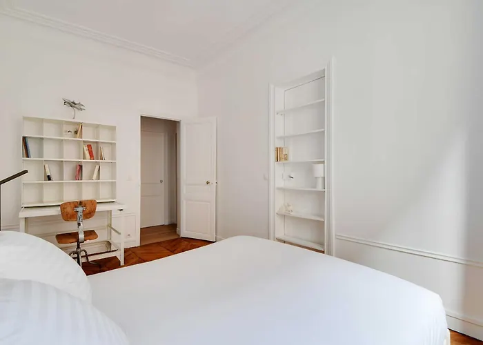 Luxury 4br-8p-eiffel Tower