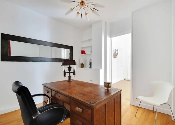 Luxury 4br-8p-eiffel Tower